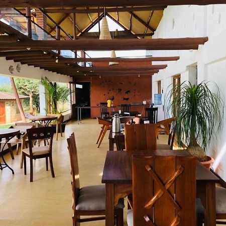 Oldonyo Orok Lodge Kajiado Екстериор снимка
