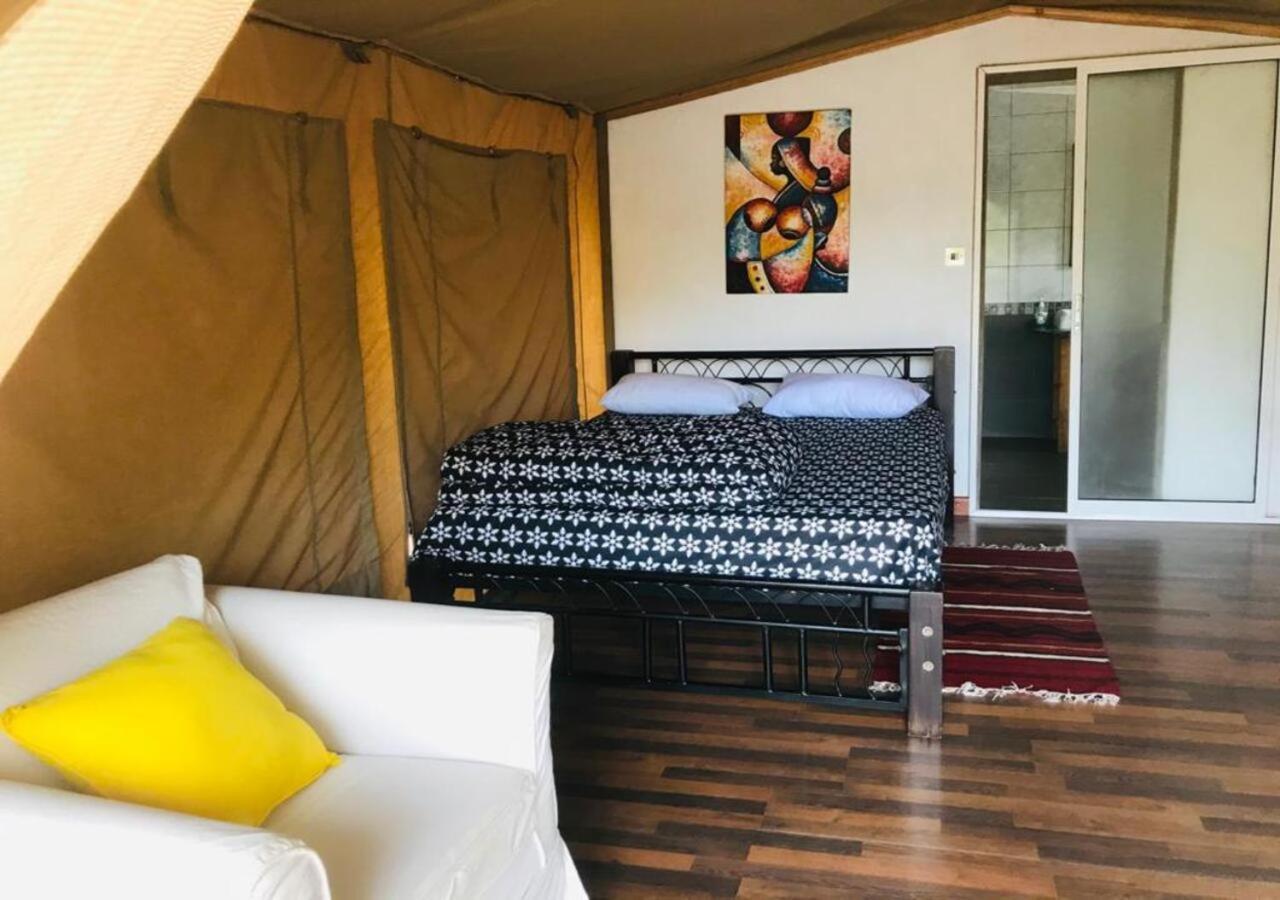 Oldonyo Orok Lodge Kajiado Екстериор снимка