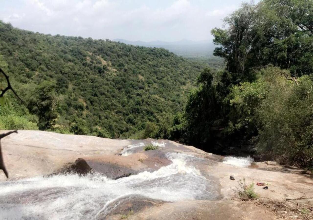 Oldonyo Orok Lodge Kajiado Екстериор снимка