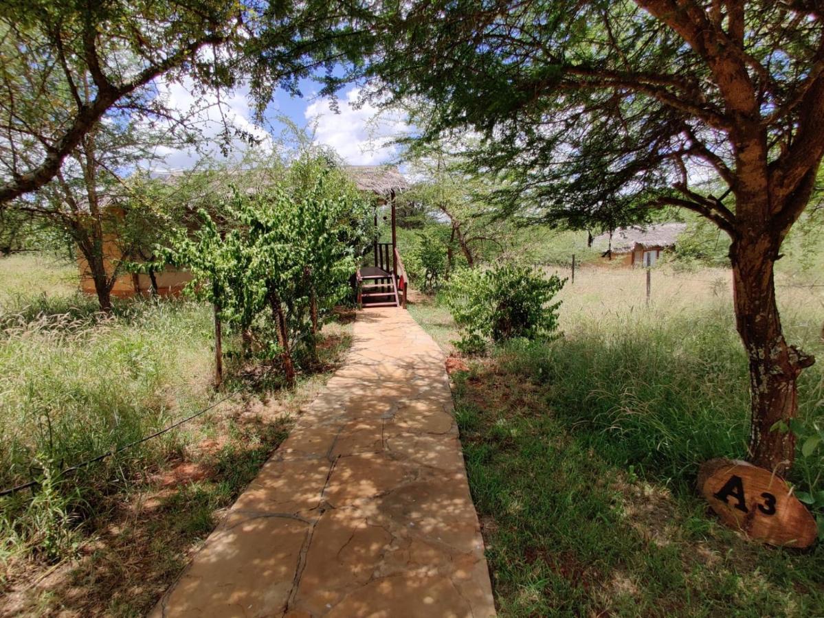 Oldonyo Orok Lodge Kajiado Екстериор снимка