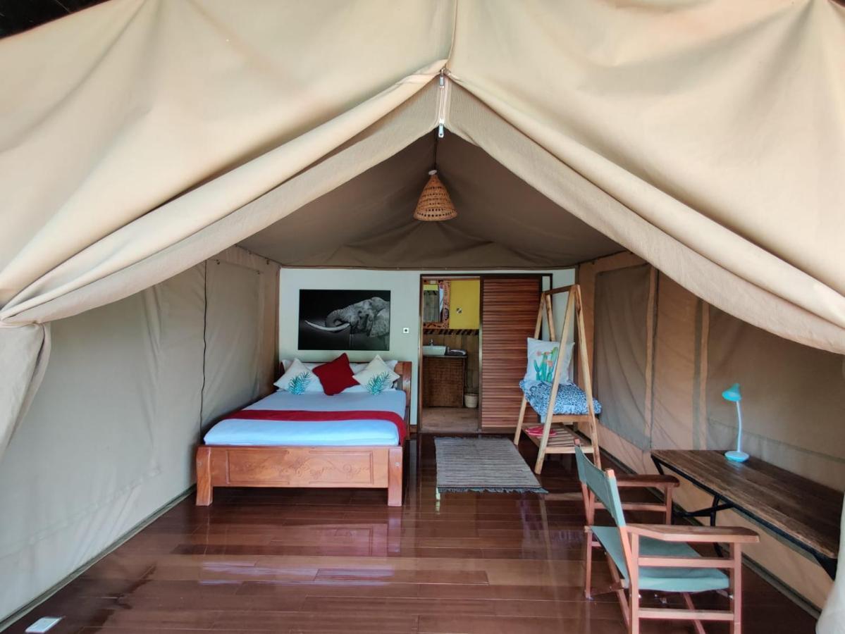 Oldonyo Orok Lodge Kajiado Екстериор снимка