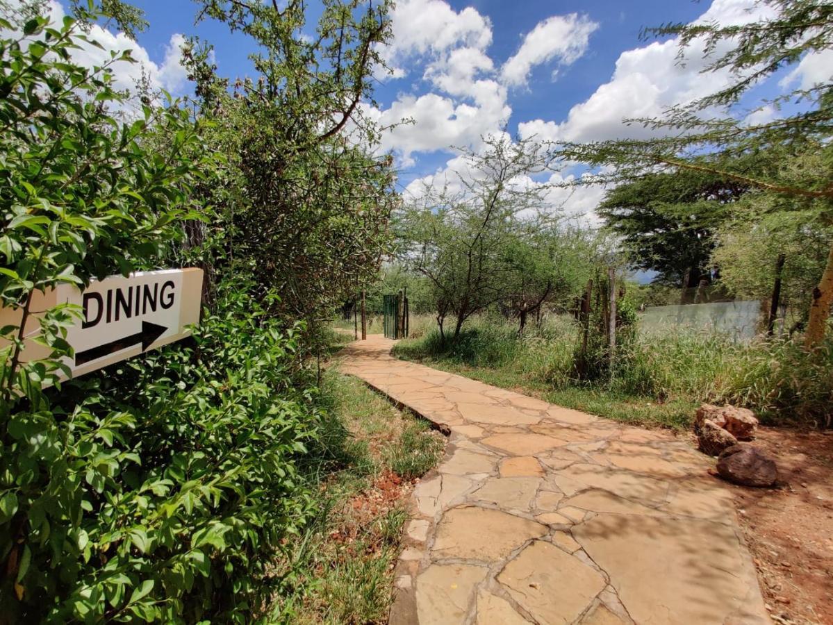 Oldonyo Orok Lodge Kajiado Екстериор снимка