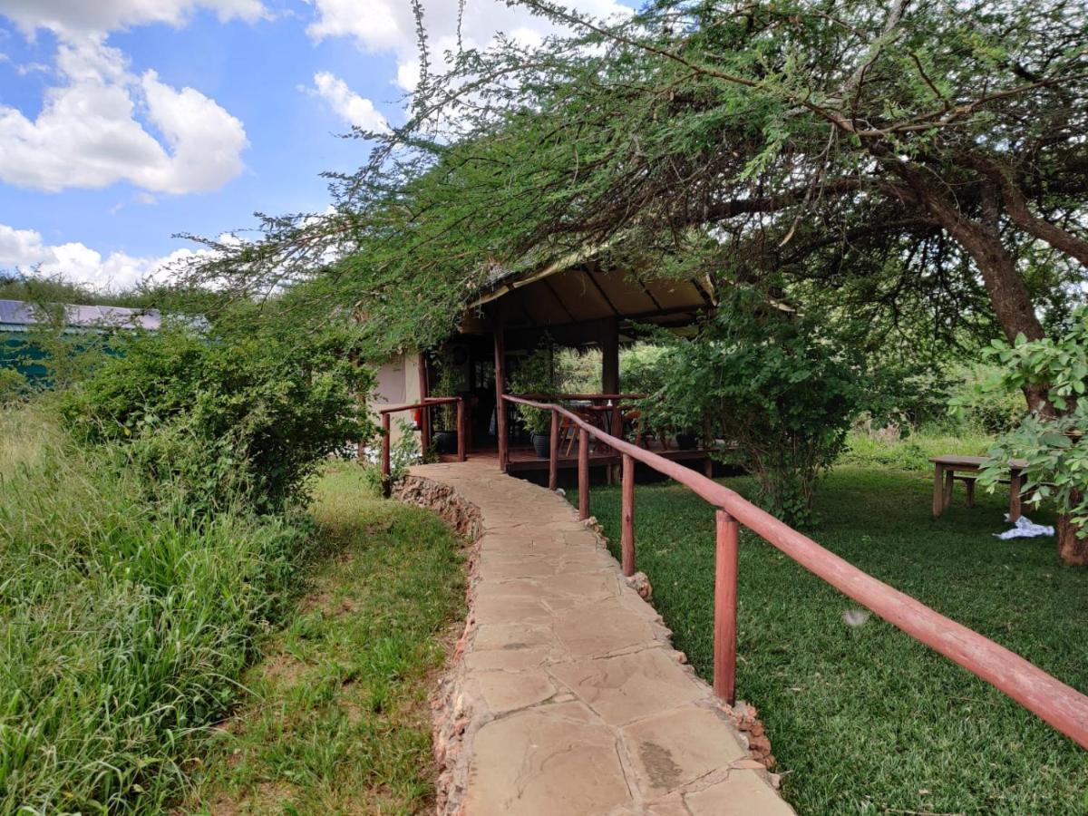 Oldonyo Orok Lodge Kajiado Екстериор снимка