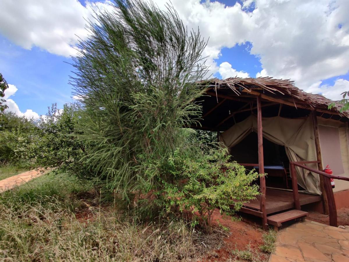 Oldonyo Orok Lodge Kajiado Екстериор снимка