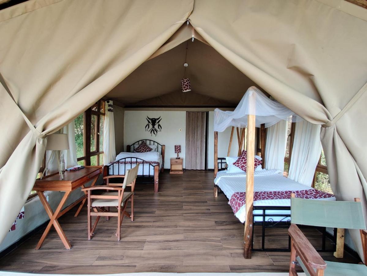 Oldonyo Orok Lodge Kajiado Екстериор снимка
