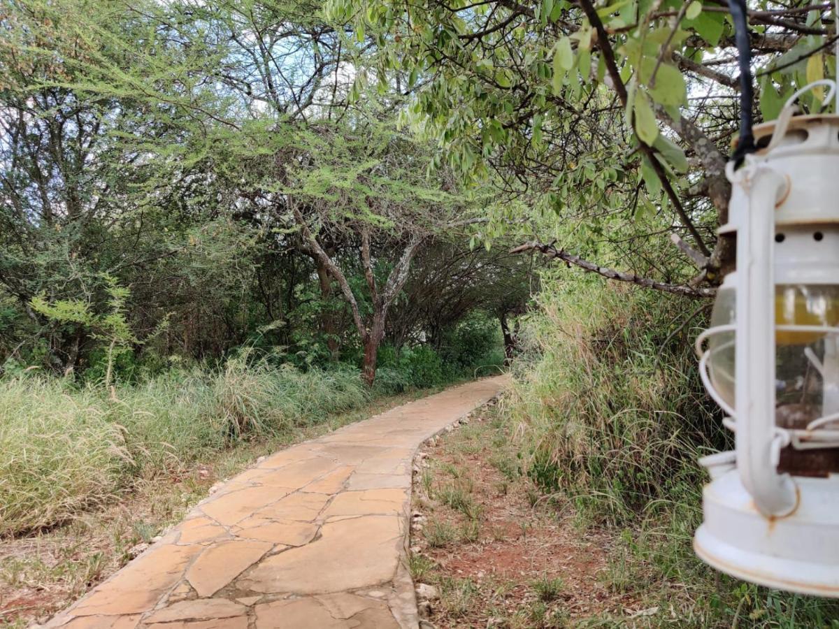Oldonyo Orok Lodge Kajiado Екстериор снимка